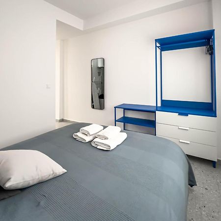 Apartamentos Navio Валенсия Экстерьер фото