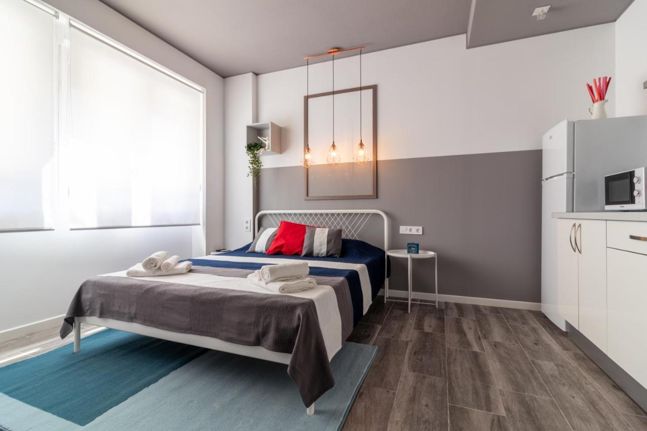 Apartamentos Navio Валенсия Экстерьер фото