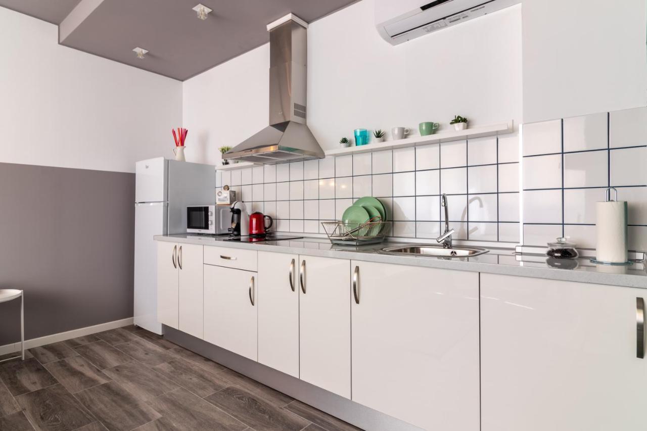 Apartamentos Navio Валенсия Экстерьер фото